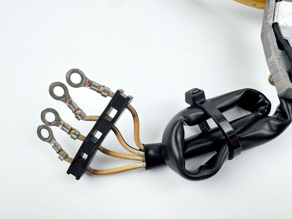 1988 Yamaha 130 HP 2 Stroke Outboard Coil Pulser 6E5-85580-12-00 OEM