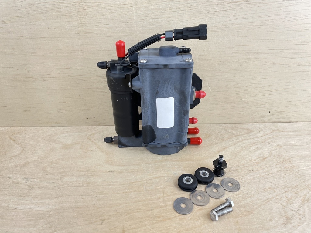 2006 Evinrude 90HP Etec 2 Stroke Outboard Fuel Pump Vapor Separator VST 5006085