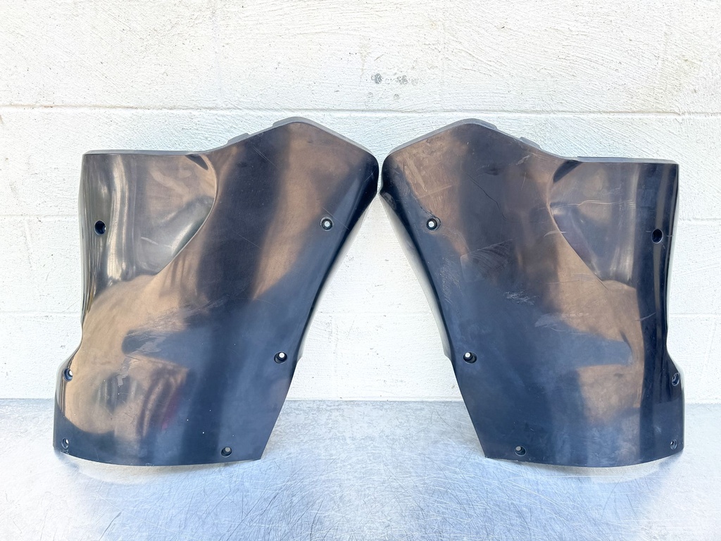 2012 Mercury 300HP 4 Stroke Verado Outboard Lower Apron Cover Set XL