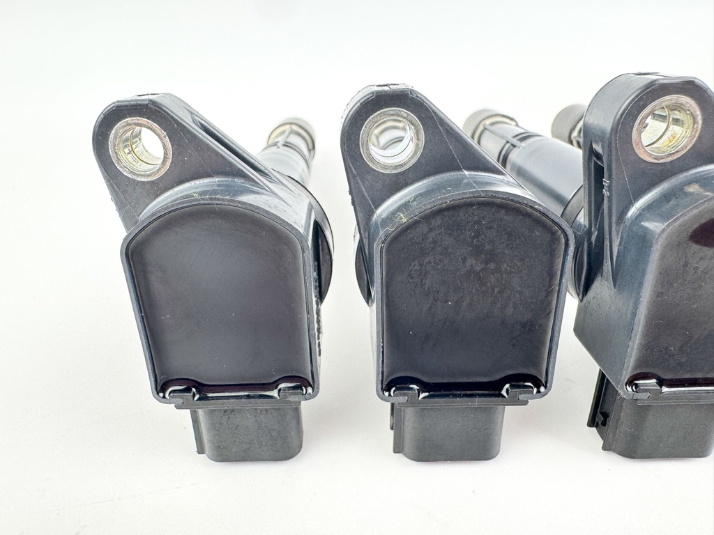 2007 Honda 135 HP 4 Stroke Outboard Ignition Coil Set 30520-RRA-007 OEM