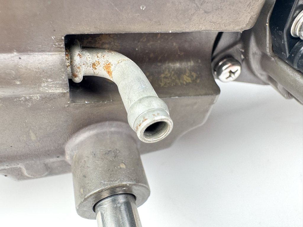 2006 Honda 150 HP 4 Stroke Outboard Vapor Separator Tank VST 16730-ZY6-063 OEM