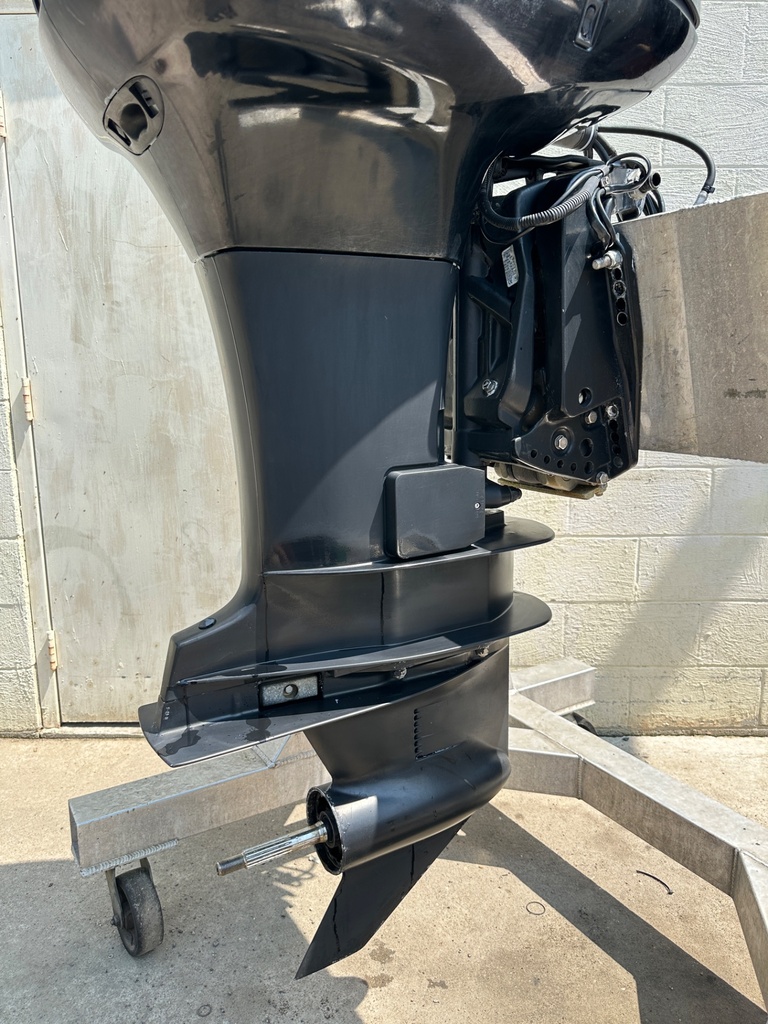 2003 Mercury 225HP 2 Stroke EFI Outboard Engine W/ 25" Shaft - Good Condition