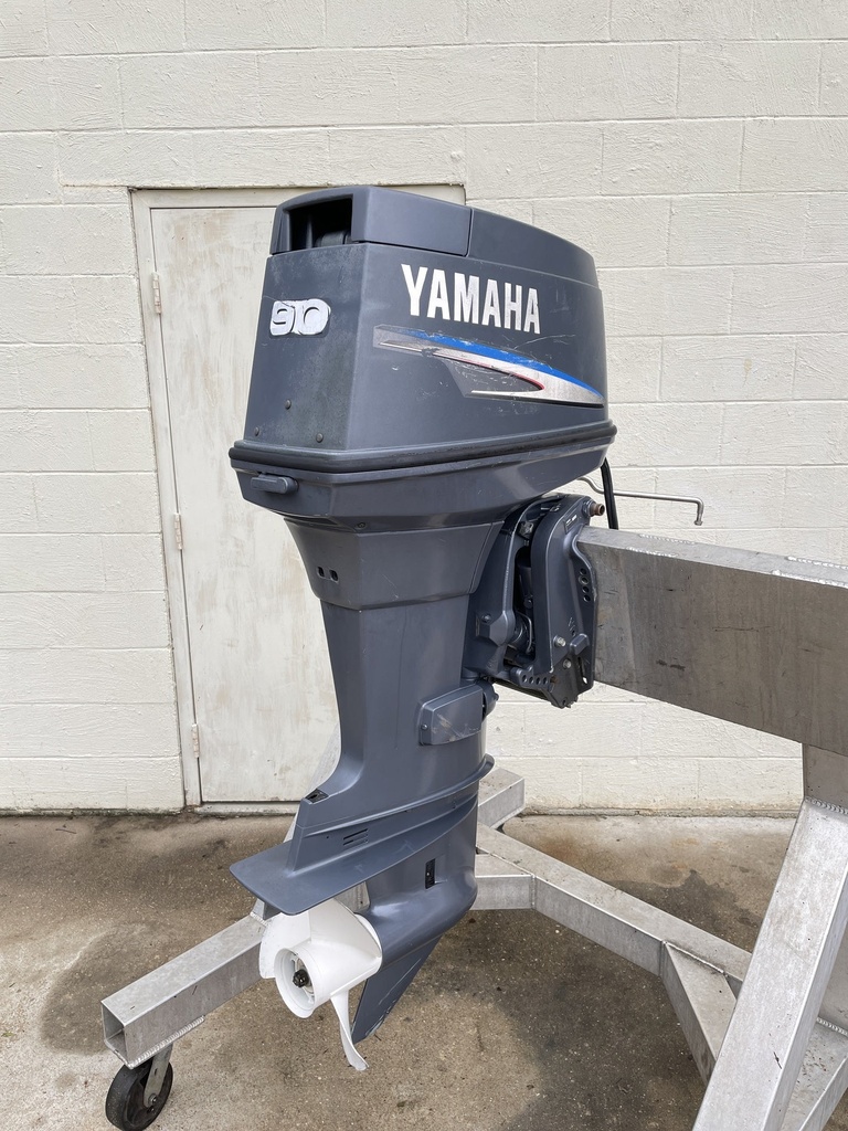 2003 Yamaha 90HP 2 Stroke 20" Shaft Outboard Engine