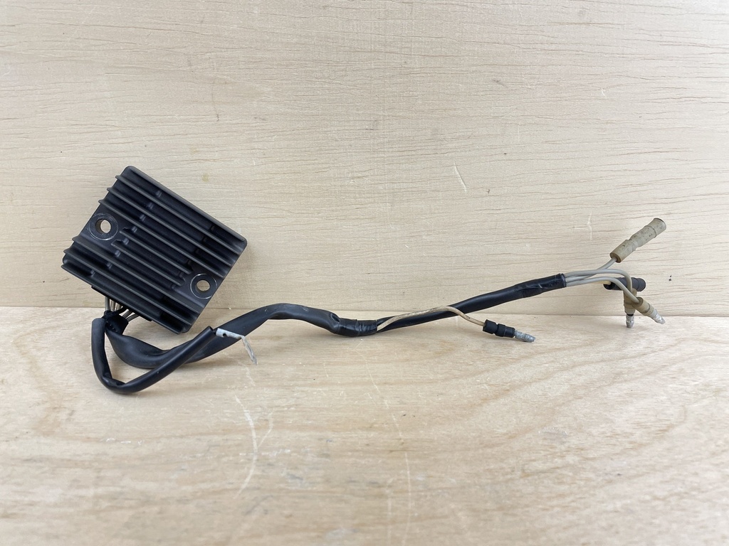 2005 Honda 50HP 4 Stroke Outboard Rectifier Regulator Assembly 31600-ZV5-003