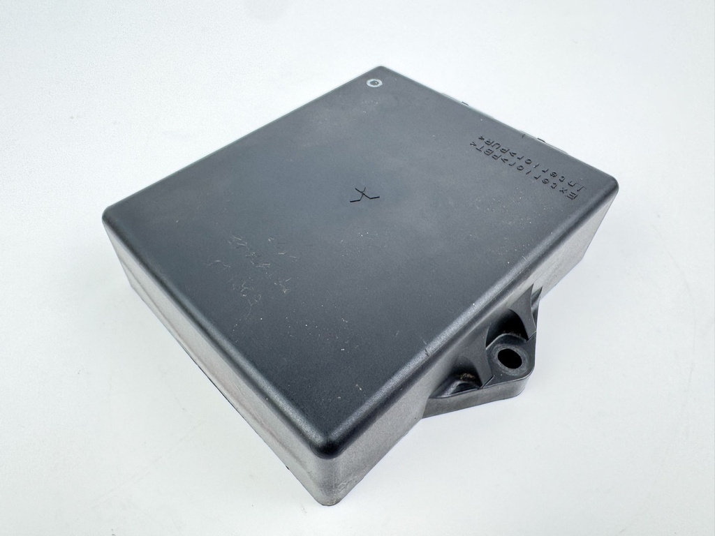 2006 Yamaha 300 HP 2 Stroke Outboard HPDI Engine Control Unit ECU 6D0-8591A-14-00