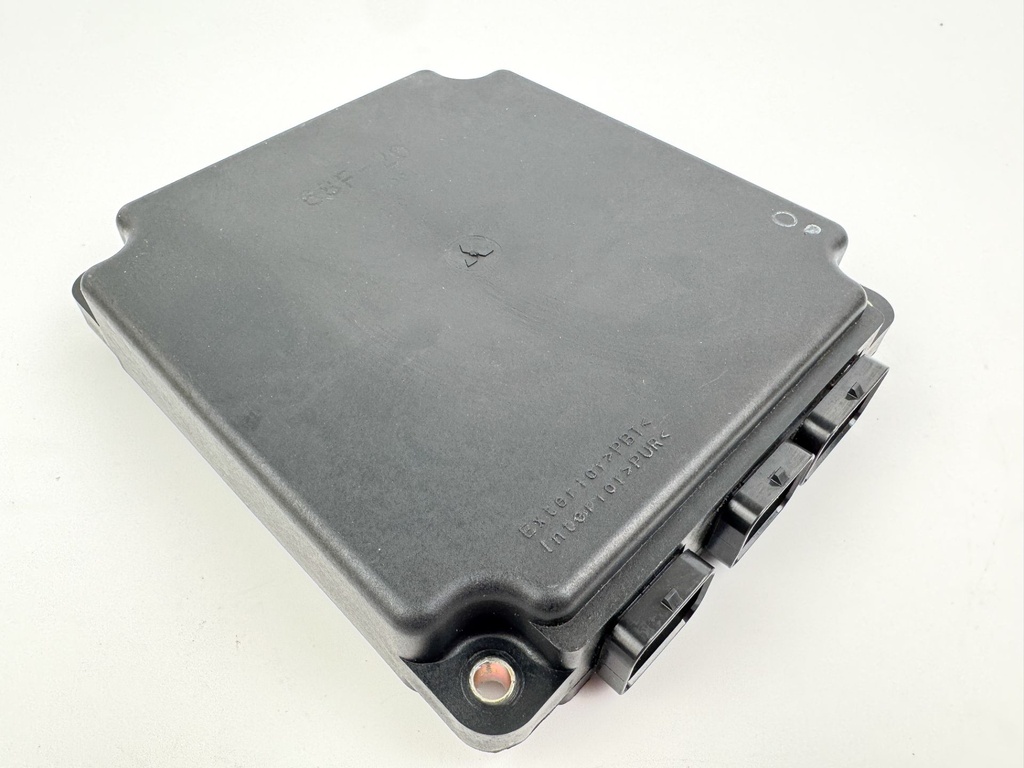 2002-2003 Yamaha 200 HP 2 Stroke Outboard Engine Control Unit ECU 68F-8591A-20-00