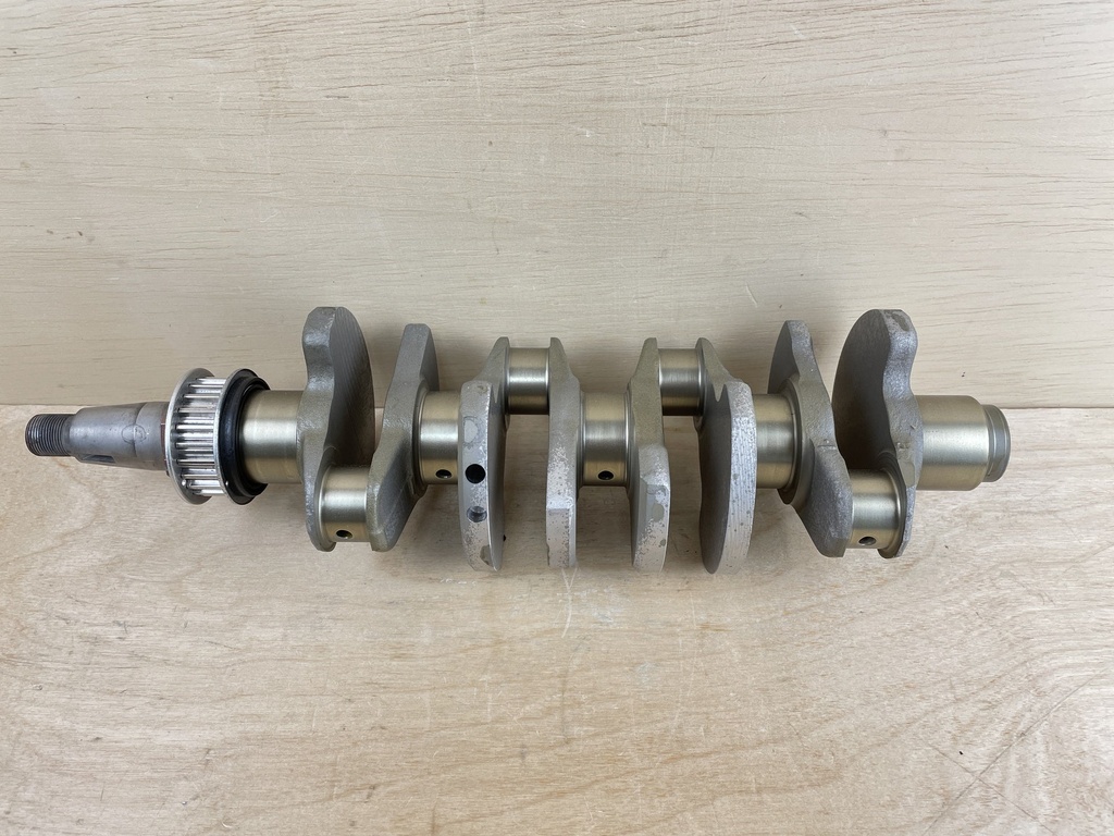 1999 Yamaha 50HP 4 Stroke Outboard Crankshaft Assembly 62Y-11411-00-00