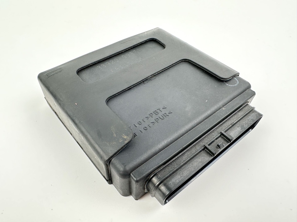 2003 Suzuki 60 HP 4 Stroke Outboard Engine Control Unit ECU 33920-99E70 OEM