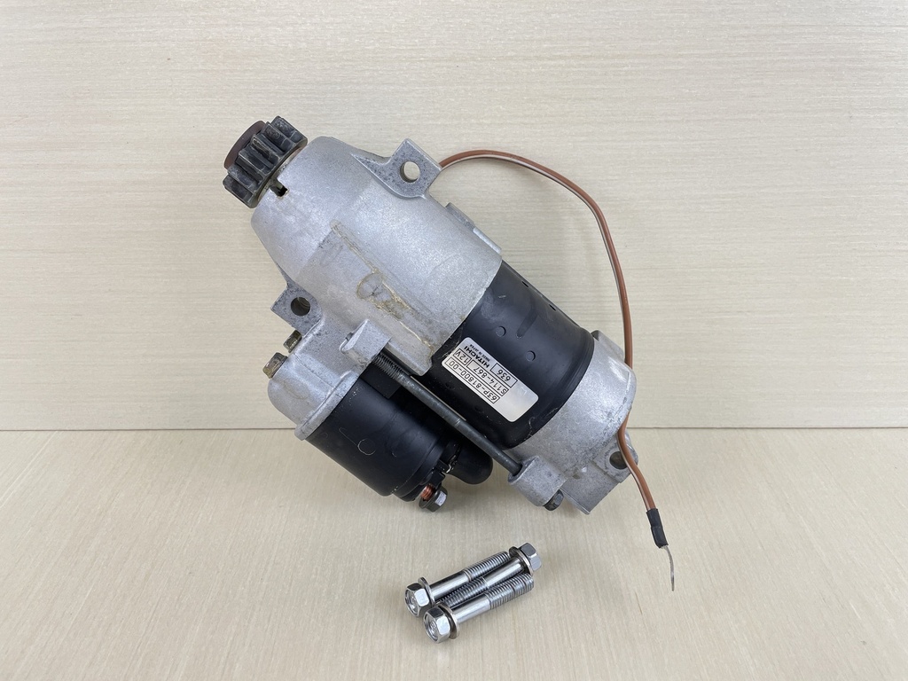 2006 Yamaha 250HP Outboard 4 Stroke Engine Starter Assembly 6BR-81800-02-00