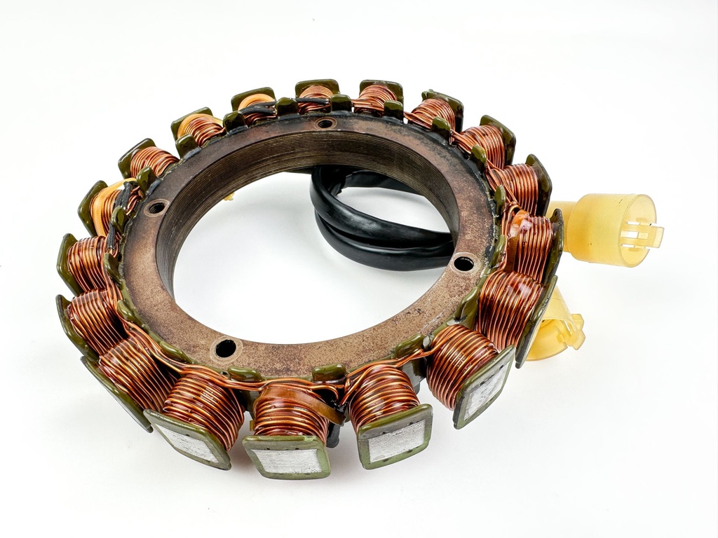 2007 Suzuki 250 HP 4 Stroke Outboard Stator Charging Coil 32120-93J10 OEM
