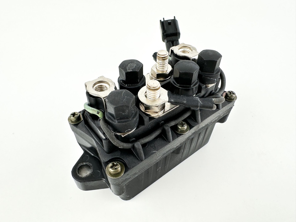 2004 Yamaha 150 HP 2 Stroke Outboard Trim Tilt Relay {mpn} OEM
