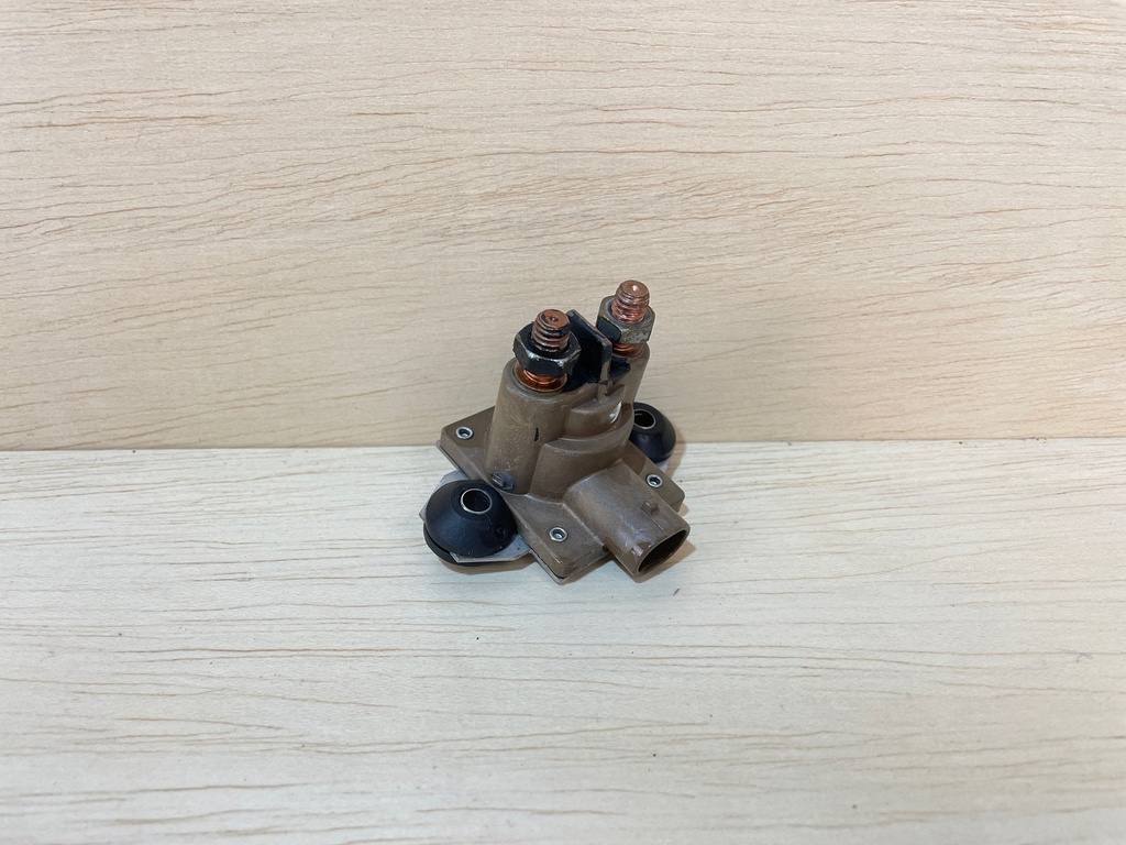 2008 Evinrude Etec Starter Relay Solenoid Assembly 0586774