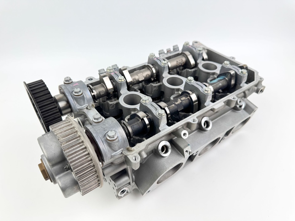 2013 Yamaha 250 HP 4 Stroke Outboard Port Cylinder Head 6CB-W009C-00-00 OEM