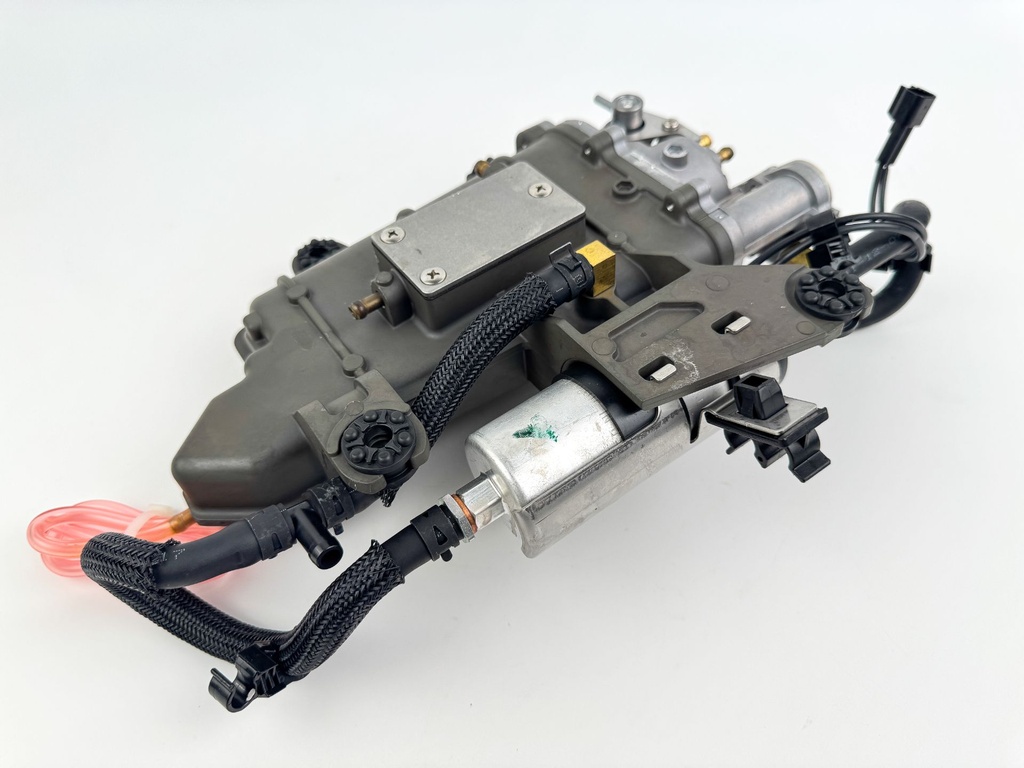 2013 Yamaha 250 HP 4 Stroke Outboard VST Float Chamber Assembly 6CB-14180-05-00 OEM