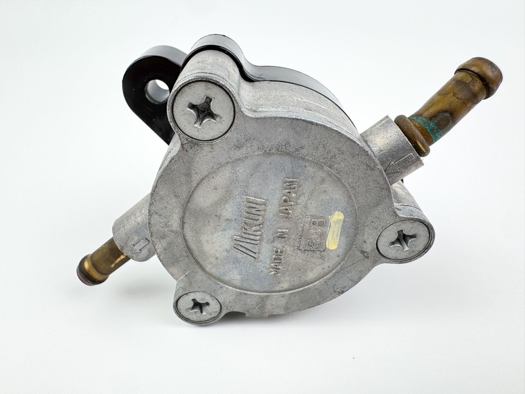 2006 Yamaha 90 HP 4 Stroke Outboard Fuel Pump 6D8-24410-00-00 OEM