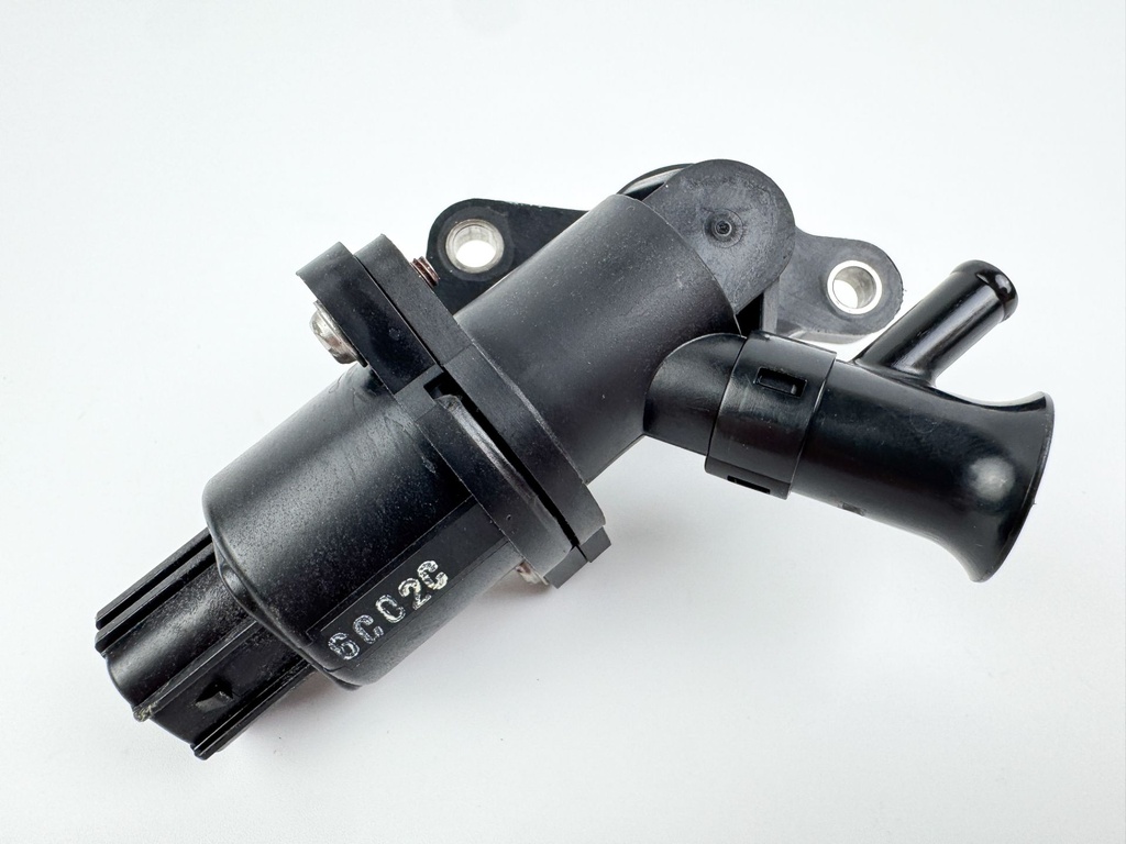 2006 Yamaha 90 HP 4 Stroke Outboard Idle Speed Control Valve ISC IAC 6D8-13105-01-00 OEM