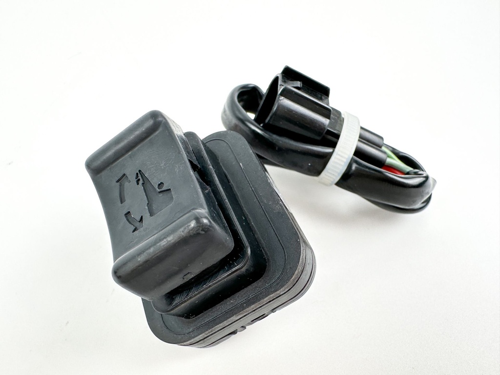 2004 Yamaha 150 HP 4 Stroke Outboard Trim Switch 69J-82563-00-00 OEM