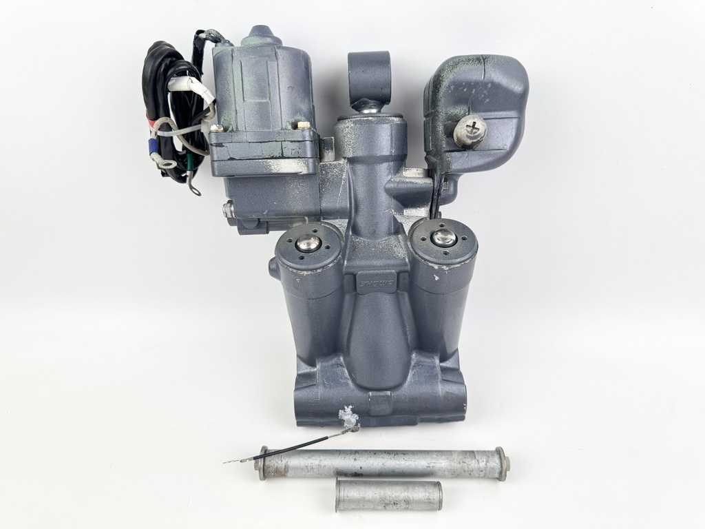 Yamaha 150HP Outboard Engine Power Trim & Tilt Unit Assembly 63P-43800-23-00