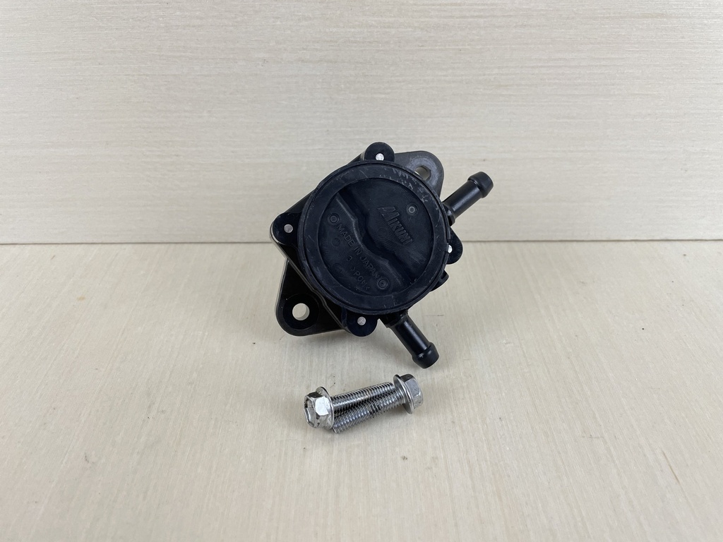 2008 Suzuki 115HP DF115 4 Stroke Outboard Fuel Pump Assembly 15100-90J11