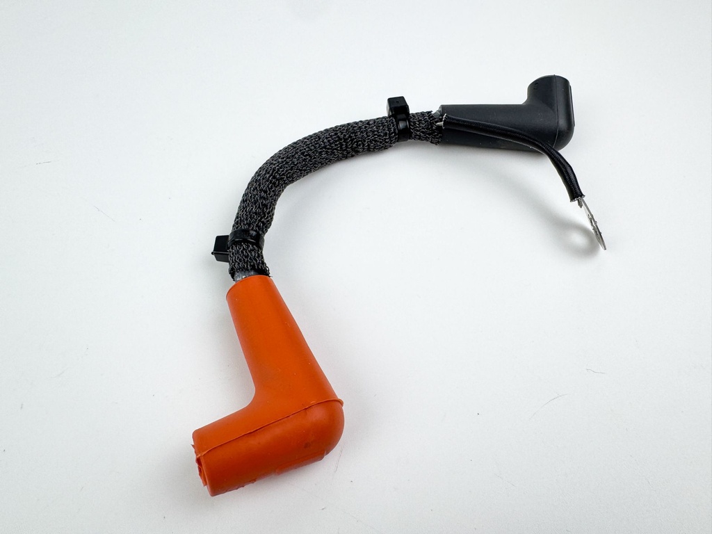 Evinrude Johnson New Old OEM Spark Plug Lead Assembly 5007636