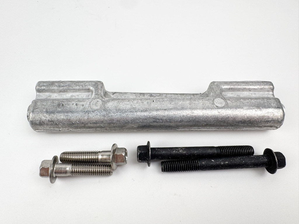 Evinrude Johnson New Old OEM Anode / Screw Kit 5010190