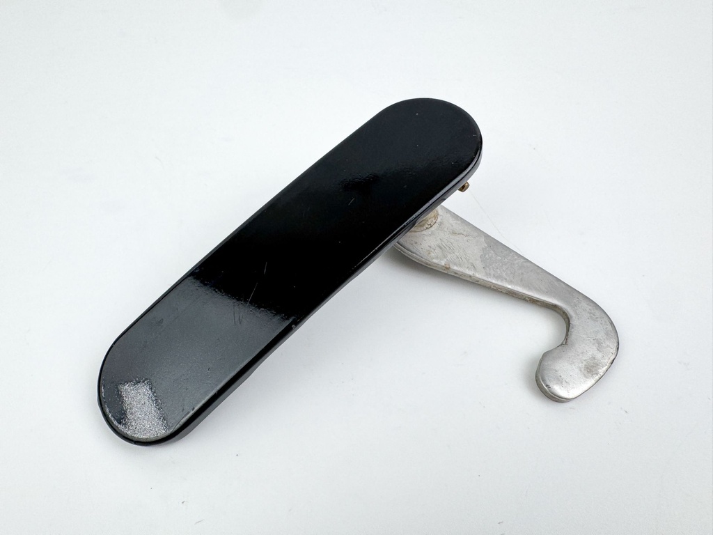 2009 Suzuki 250 HP 4 Stroke Outboard Starboard Latch Handle 61633-93J00-0EP OEM