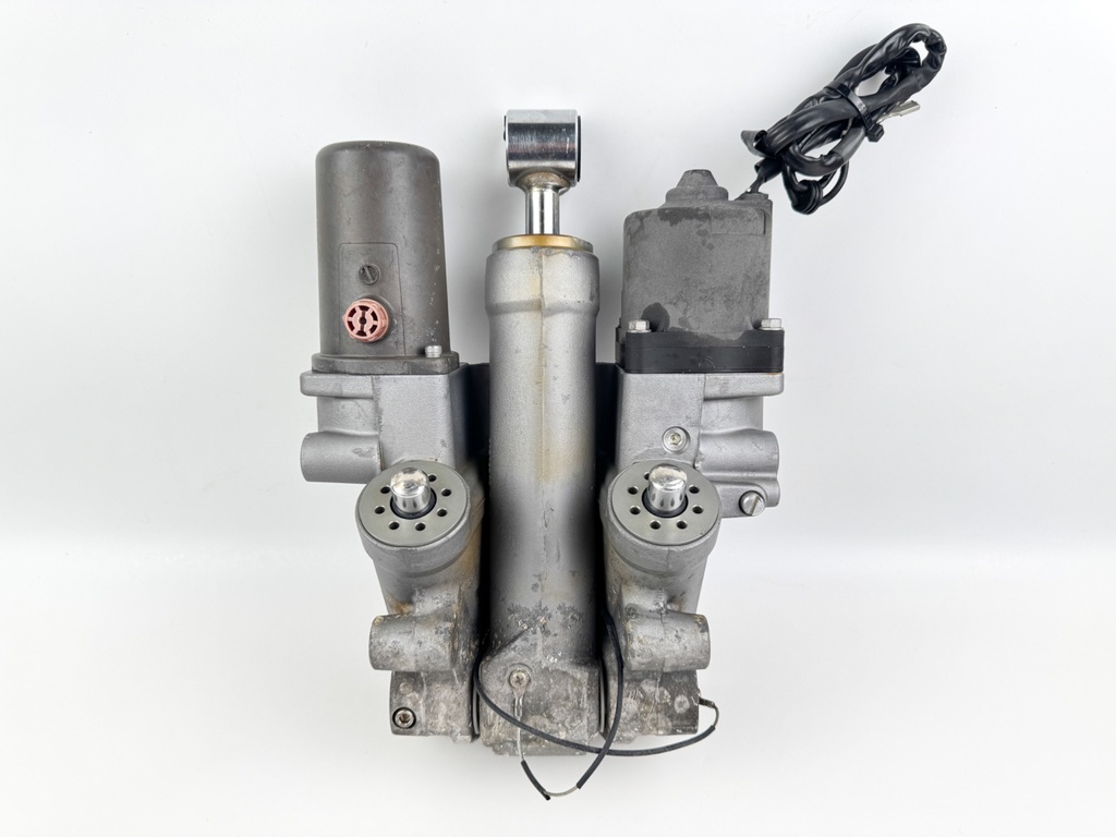 2004 - 2011 Suzuki 200 225 250 Outboard Power Trim & Tilt Unit 48500-93J05