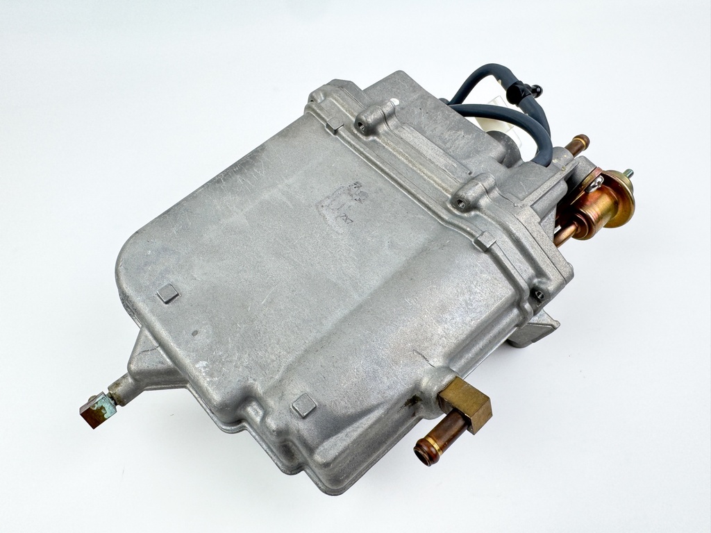 2008 Yamaha 150 HP 4 Stroke Outboard VST Float Chamber Assembly 63P-14180-01-00 Tested