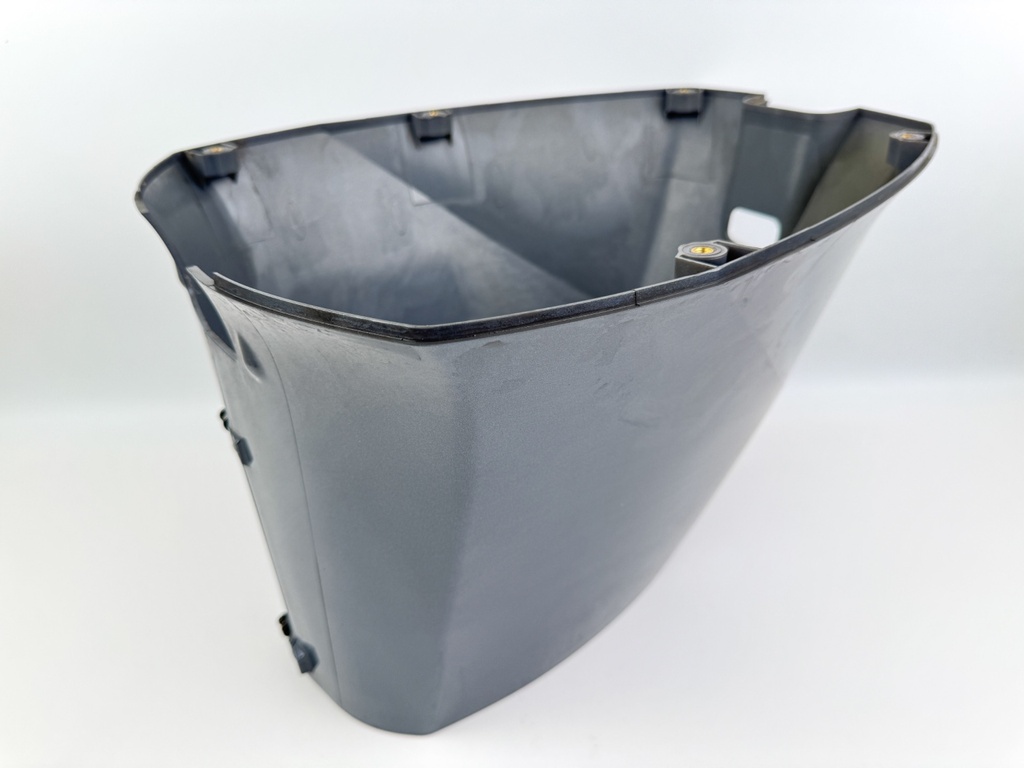 2004 Yamaha 115 HP 4 Stroke Outboard Lower Apron Cover 67F-42741-00-8D OEM