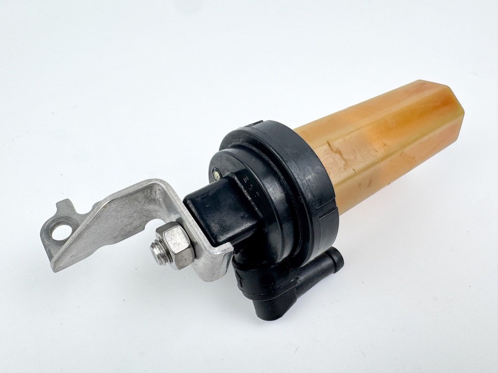 2004 Yamaha 115 HP 4 Stroke Outboard Fuel Filter Assembly 68V-24560-01-00 OEM