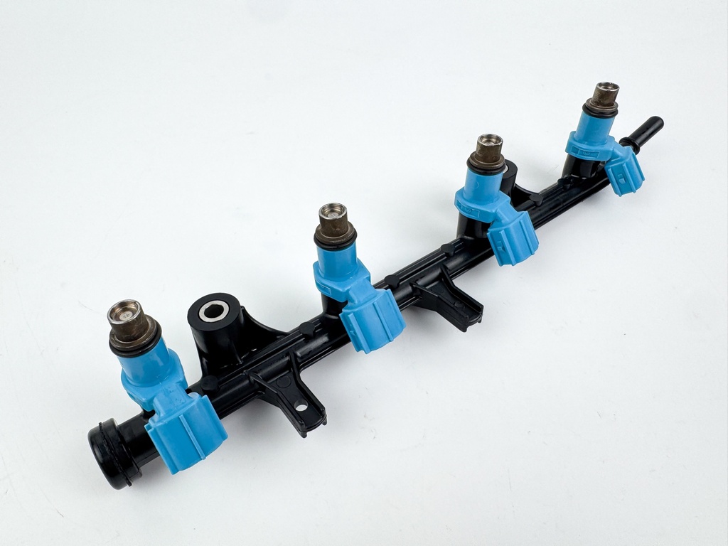 2014 Yamaha 60 HP 4 Stroke Outboard Fuel Injector Set W/ Rail 6C5-13761-00-00 OEM