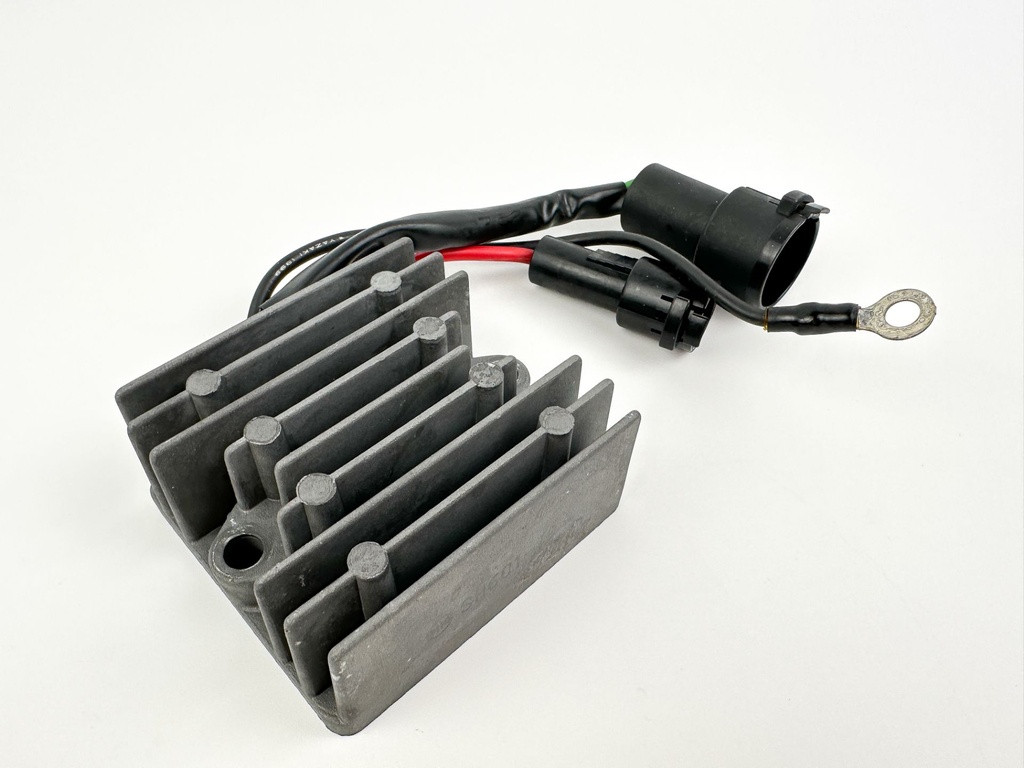 2000 Yamaha 115 HP 2 Stroke Outboard Rectifier & Regulator 6R3-81960-10-00 OEM