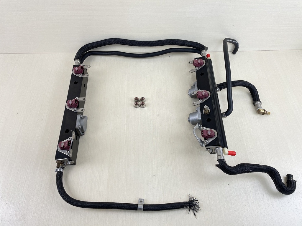 2008 Mercury 225HP ProXs Optimax Fuel Rail Set Complete W/ Injectors 8M0185156