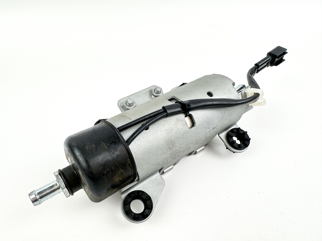 Yamaha F200 200 HP 4 Stroke Outboard Fuel Pump 6GR-24410-01-00 OEM