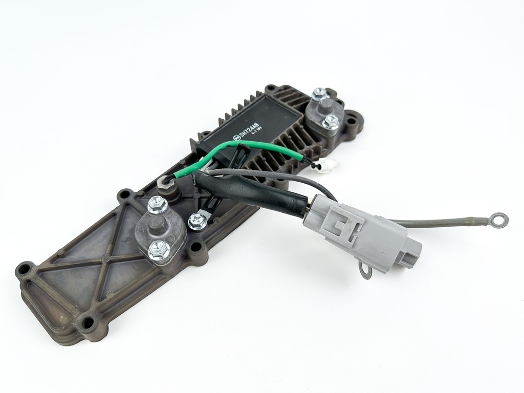 2007 Suzuki 115 HP 4 Stroke Outboard Rectifier & Regulator 32800-90J30 OEM