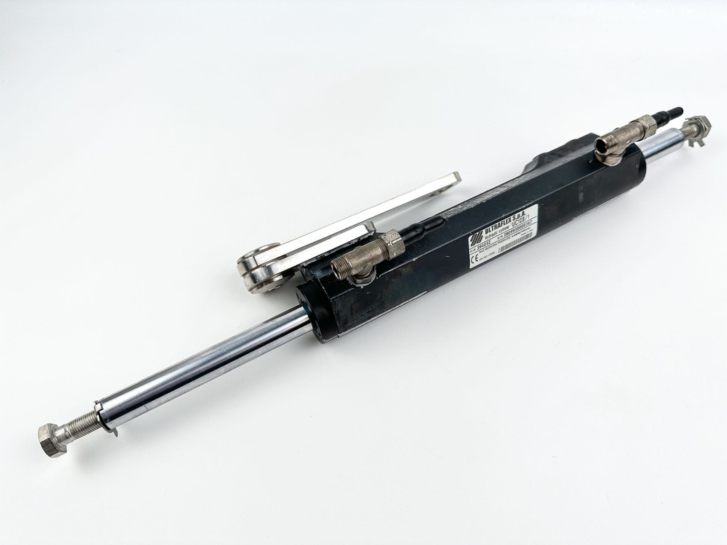 UltraFlex Outboard Hydraulic Cylinder Assembly UC128/1