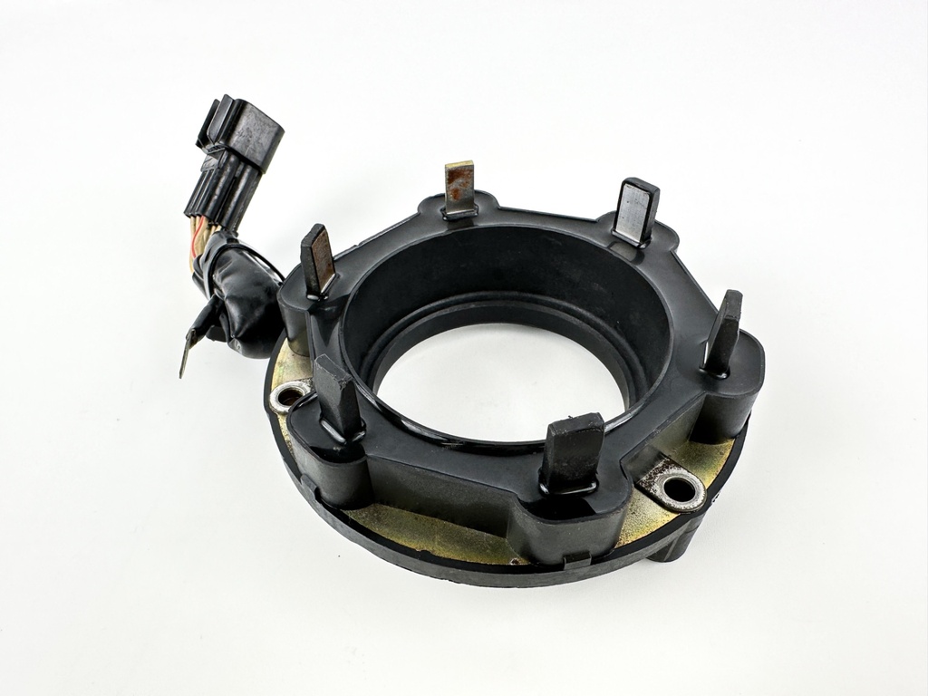 2001 Yamaha 200 HP 2 Stroke Outboard Coil Pulser 61A-85580-01-00 OEM