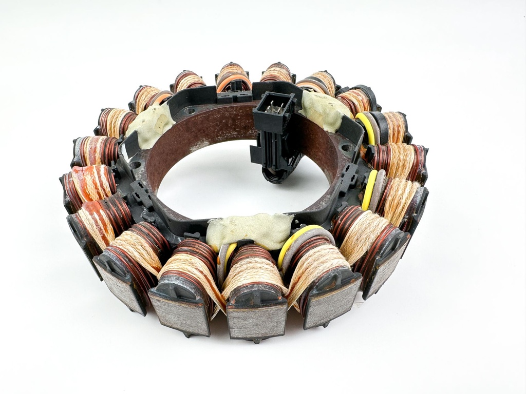 2008 Evinrude 250 HP Etec 2 Stroke Outboard Stator Assembly 0586948 OEM