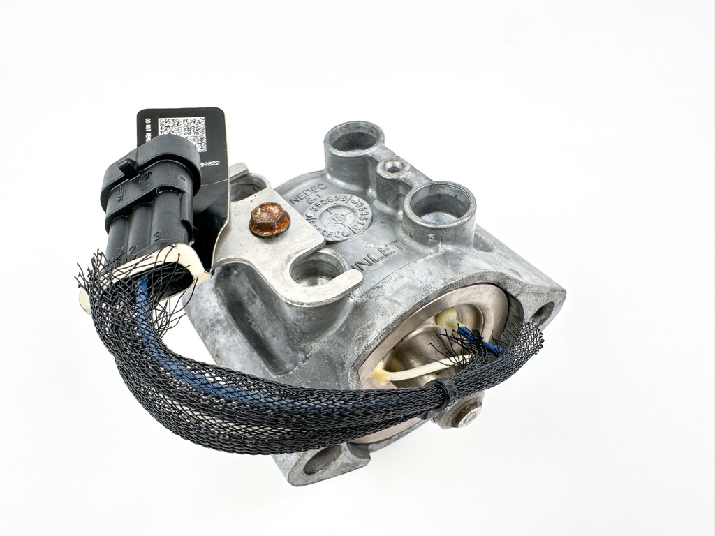 2008 Evinrude 250 HP 2 Stroke Etec Starboard Side Fuel Injector 5007586 OEM