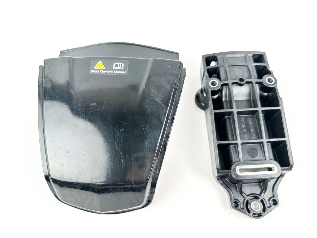 2020 Mercury 90 HP 4 Stroke Outboard Front Lower Cowl Assembly 8M0088281 OEM