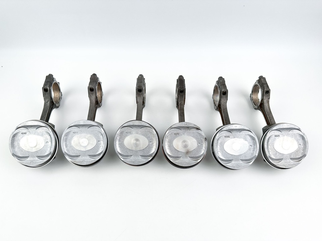 2015 Yamaha 250 HP 4 Stroke Outboard Piston & Connecting Rod Set 6CB-W1165-00-00 OEM