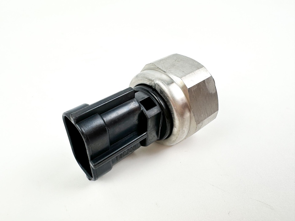 Yamaha 4 Stroke Outboard Oil Pressure Sender Sensor Unit 6AW-83651-00-00 - Tested