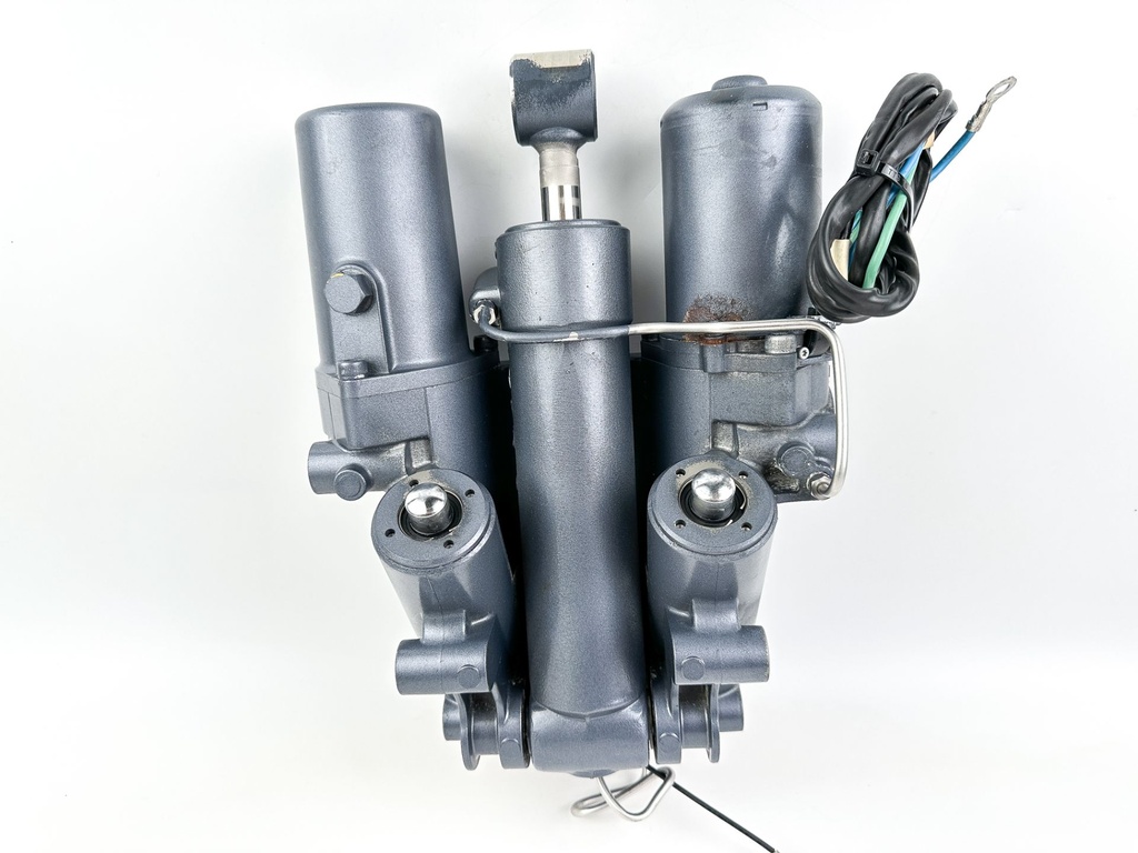 02-18 Yamaha 200 225 250 300 HP 4 Stroke Outboard Power Trim Tilt Unit