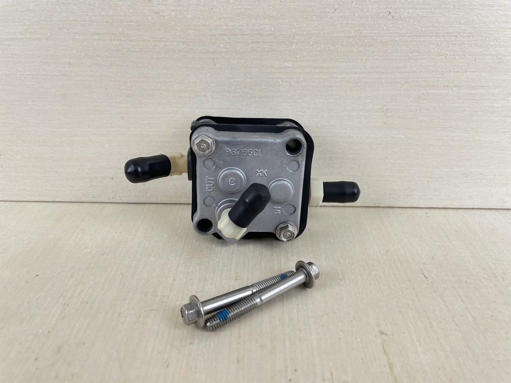 2007 Mercury 150HP 2 Stroke Outboard Fuel Pump Assembly 14360T75