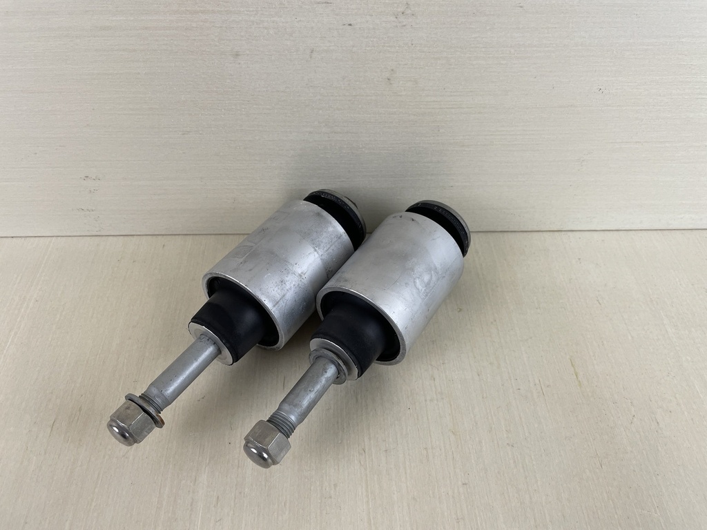 2015 Yamaha 115HP 4 Stroke Outboard Lower Side Mount Damper W/ Bolts 63P-44555-00-00