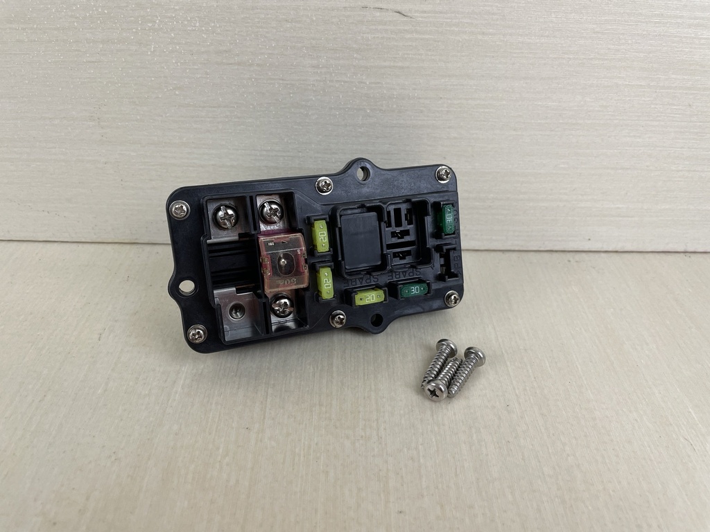 2015 Yamaha 115HP 4 Stroke Outboard Fuse Box Assembly 6EK-82170-02-00