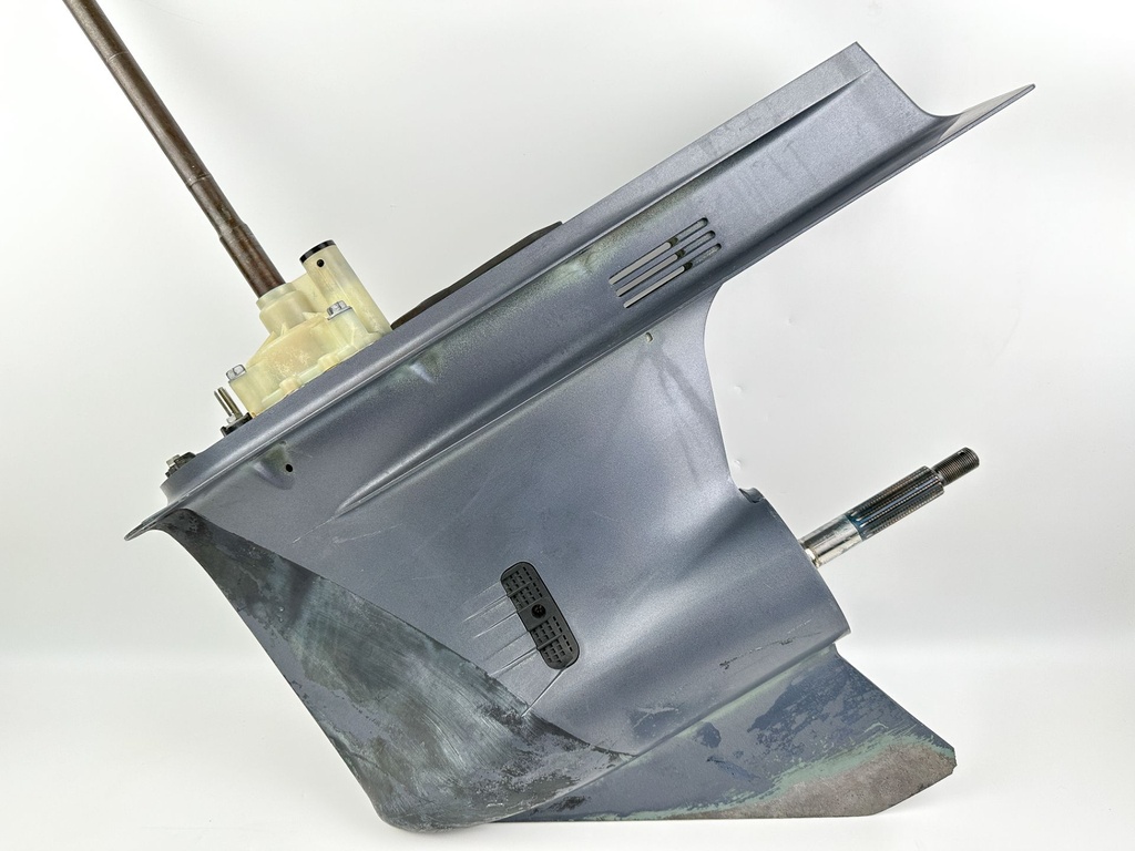 Yamaha 200 225 250 HP V6 F250 3.3L 25" Shaft Lower Unit Gear Case RH