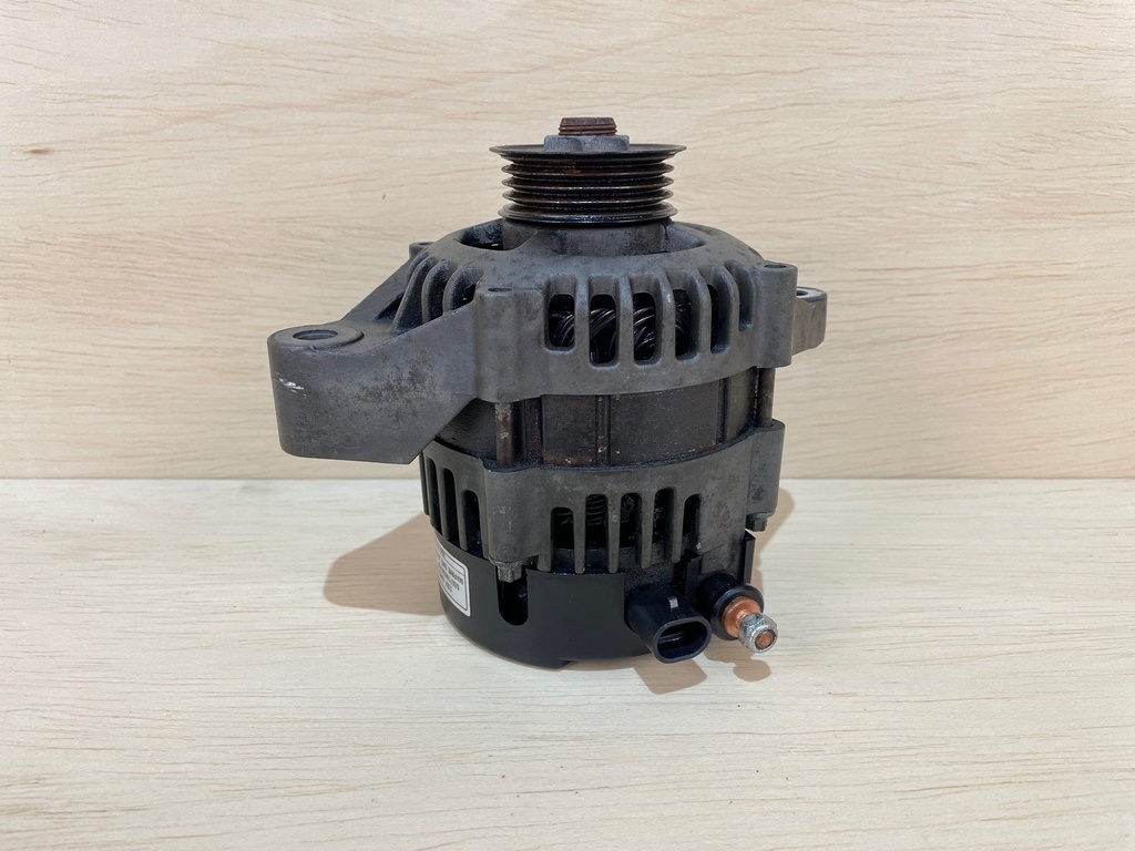 Mercury Outboard Engine Alternator - 881247A1 889956