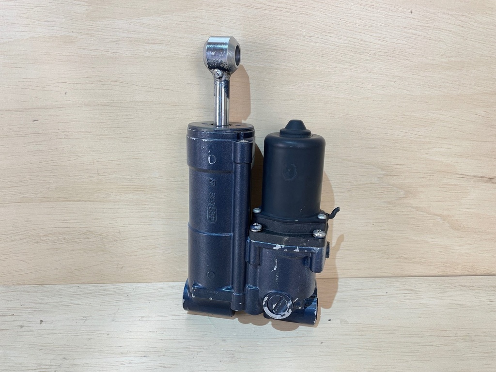 Johnson Evinrude 40HP 50 HP Power Trim & Tilt Unit 0438135 - For Repair