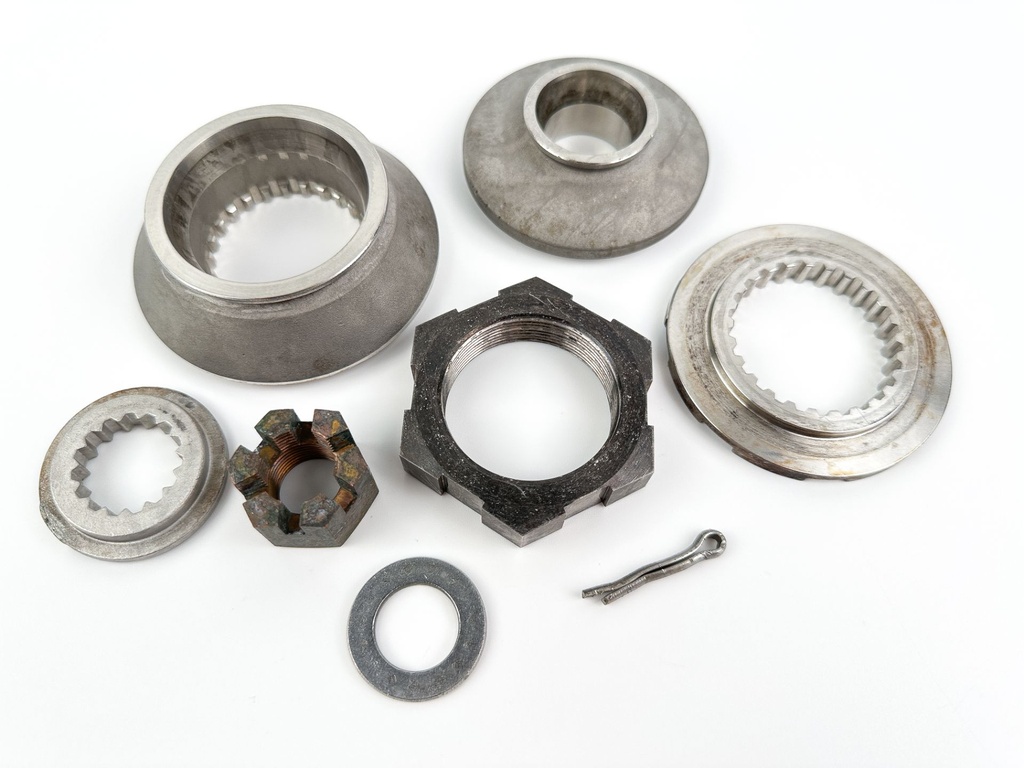 2018 Suzuki 350 HP 4 Stroke Outboard Prop Propeller Hardware 58561-98L01 OEM